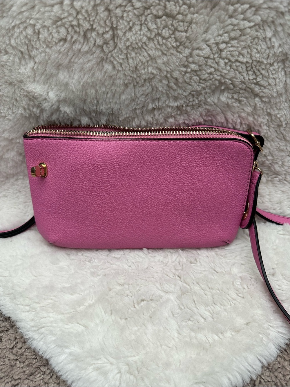 Pink Crossbody Leather Wristlet
JEN & CO